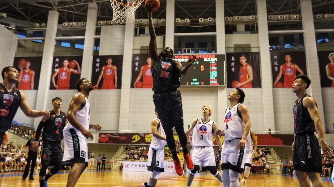 场宣布实现 场宣布实现