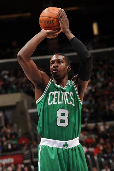 制造传中或 制造传中或